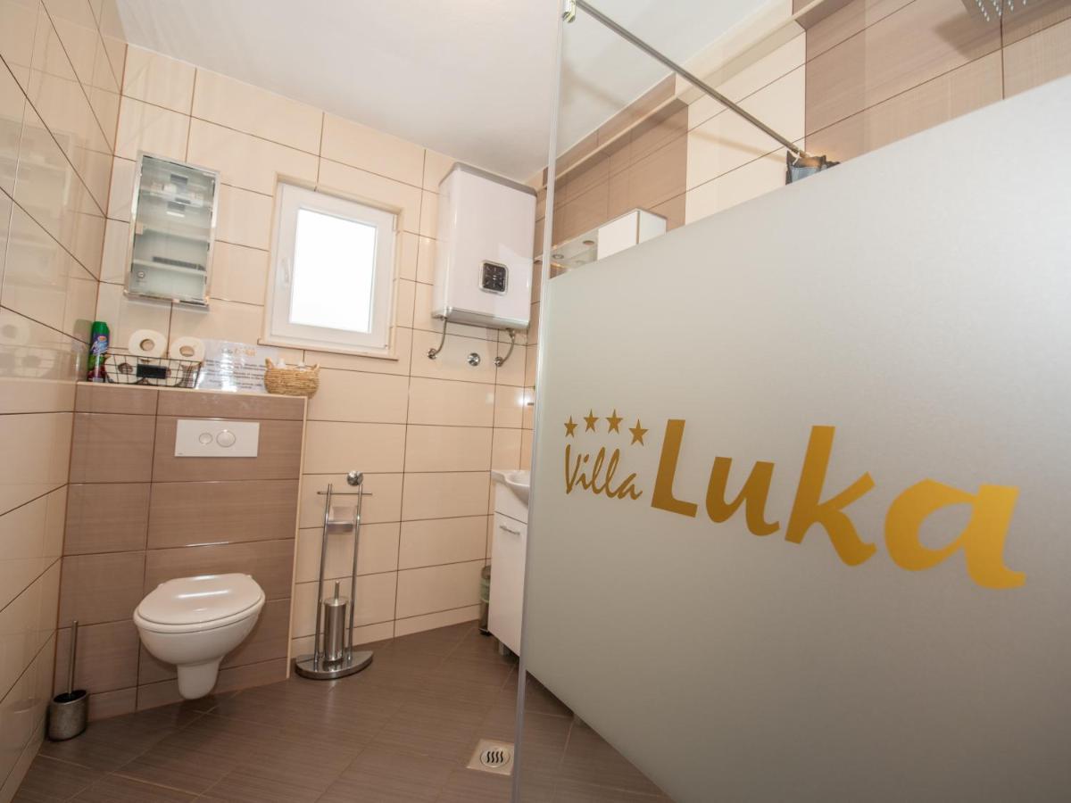 Holiday Home Near Trogir Kastel Stafilic Bagian luar foto